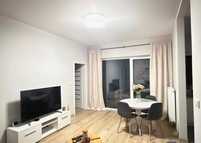 Lejlighed Komfortowy Self Check-in 3 Sypialnie & 2 Miejsca Parkingowe