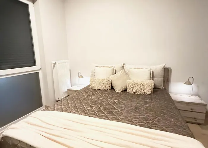 Апартаменты Komfortowy Podolany 3 Sypialnie & 2 Miejsca Parkingowe