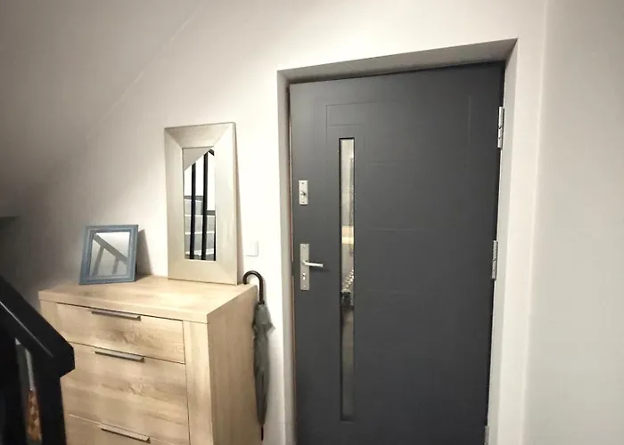 Апартаменты Komfortowy Podolany 3 Sypialnie & 2 Miejsca Parkingowe Познань