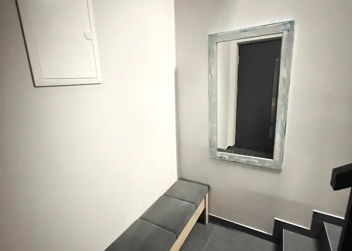 Komfortowy Podolany 3 Sypialnie & 2 Miejsca Parkingowe Апартаменты Познань